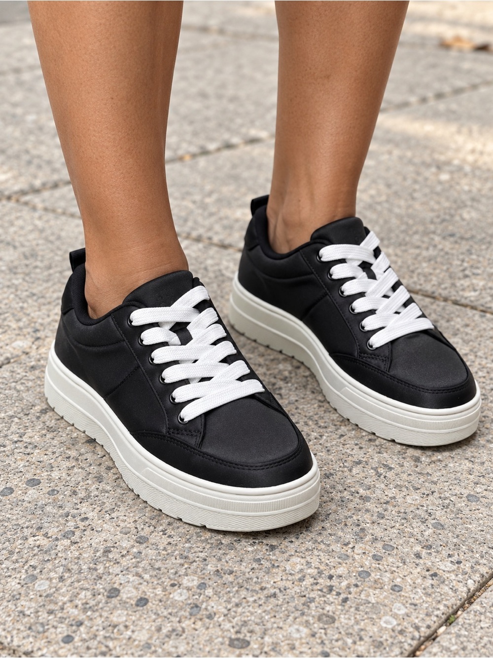 NWT New HUGO Boss Lyssa Satin Platform Sneakers In Black Size 11